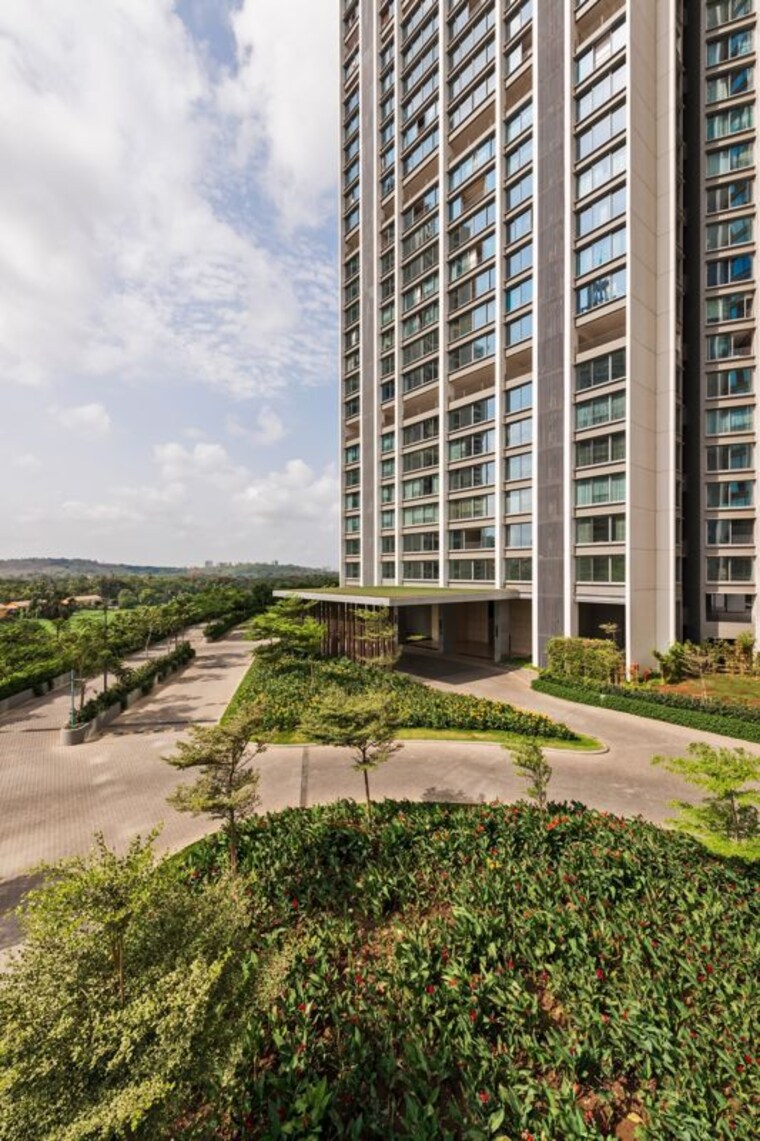 Exterior View, oberoi-garden-city 3 Bedroom 2010 Sq.Ft. Apartment In Goregaon East Mumbai 10602938