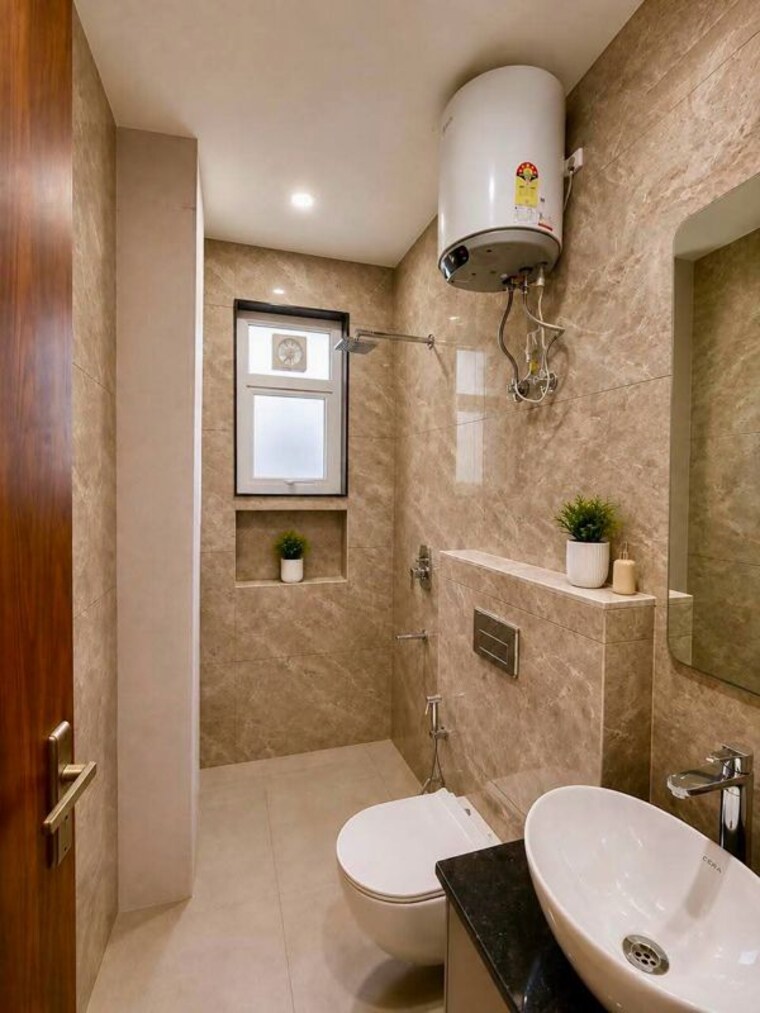 Bathroom, pitampura 3 Bedroom 2200 Sq.Ft. Builder Floor In Pitampura Delhi 10602953