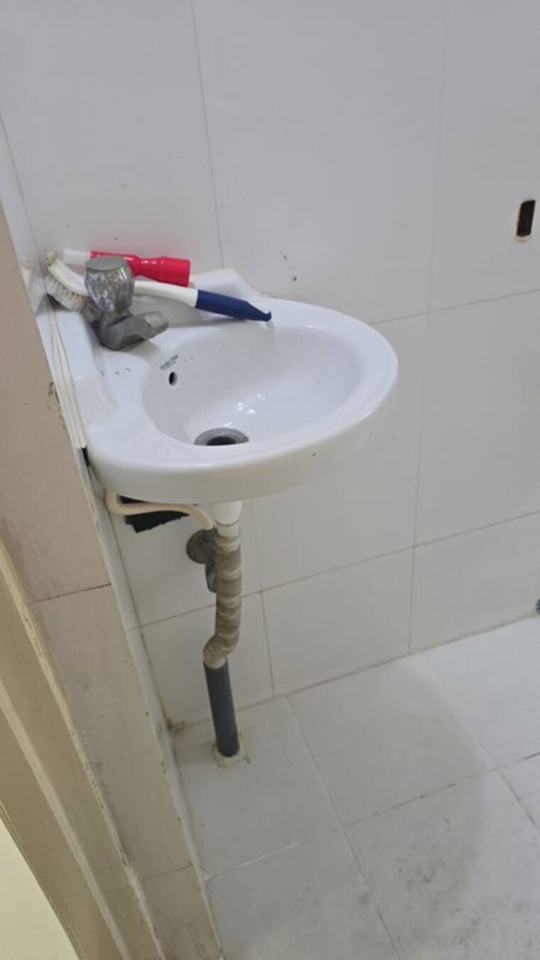 Bathroom, d-s-shivdarshan 2 Bedroom 1200 Sq.Ft. Apartment In Dhanori Pune 10602980