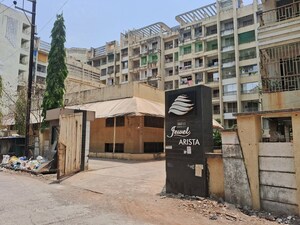  Apartment For Sale in Badlapur West