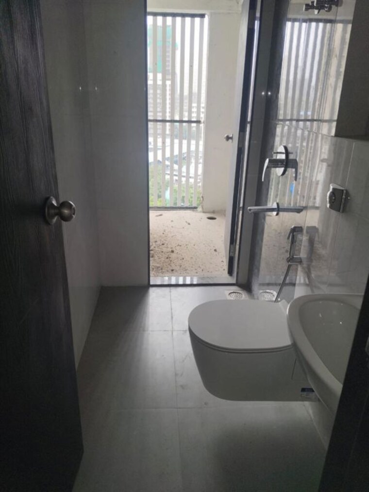 Bathroom, the-baya-central 2 Bedroom 600 Sq.Ft. Apartment In Lower Parel Mumbai 10603071