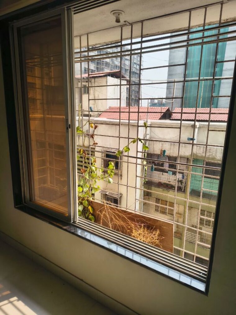 Balcony, kurla 1 Bedroom 430 Sq.Ft. Apartment In Kurla Mumbai 10603069