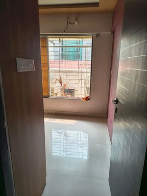 Room in 1 BHK Apartment at Kurla – for Rent