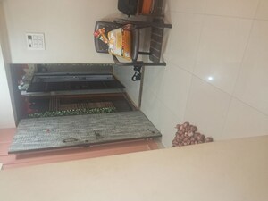 Room in 1 RK Apartment at Mhada Colony – for Rent