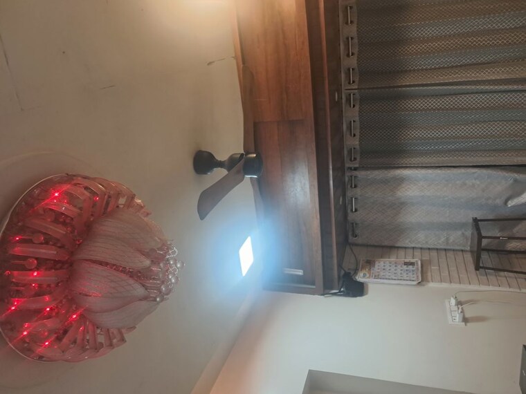 Room, mhada colony 1 RK 300 Sq.Ft. Apartment In Mhada Colony Thane 10603075