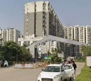  Apartment For Sale in Shahpur Bamheta