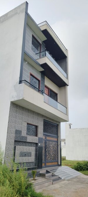 5 BHK Independent House – Exterior View View at Meerut Cantt - for Sale