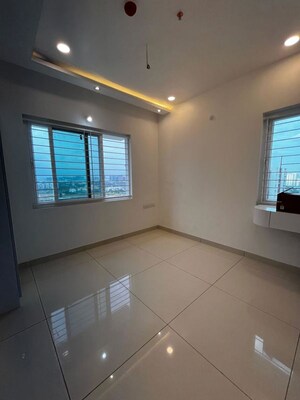 Room in 3 BHK Apartment at Aparna Zenon, Puppalaguda – for Rent