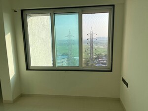 Room in 1 BHK Apartment at Anant Ashirwad, Bhandup East – for Sale