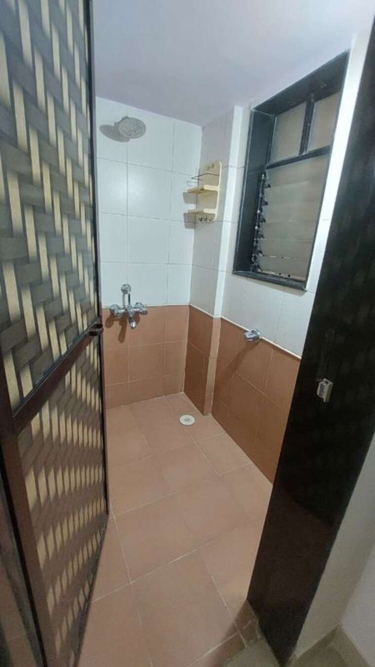 Balcony, satellite-garden 1 Bedroom 450 Sq.Ft. Apartment In Goregaon East Mumbai 10603260