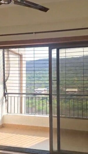 Room in 2 BHK Apartment at Valley Shilp, Kharghar Sector 36 – for Rent