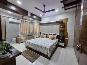 Bedroom in 3.5 BHK Apartment at Mayur Vihar – for Sale