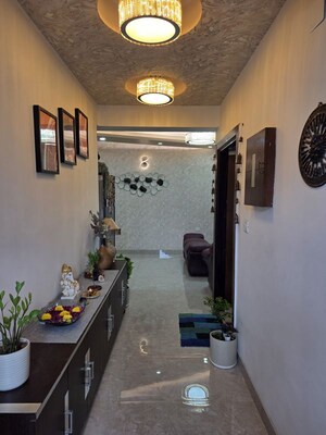  3.5 BHK Apartment at Mayur Vihar – for Sale