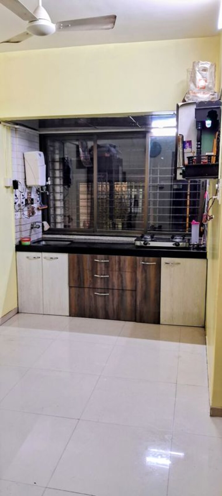 Kitchen, hari-krupa-chs-bhandup 1 RK 300 Sq.Ft. Apartment In Datar Colony Mumbai 10588410