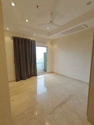 3 BHK Apartment For Rent in Indiabulls Sky Forest, Lower Parel