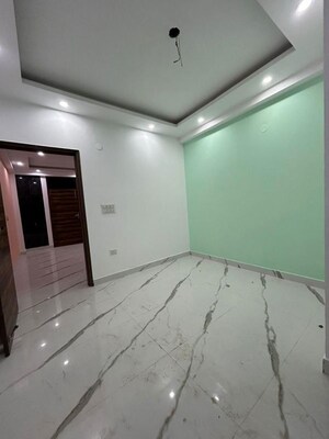 Room in 1 BHK Builder Floor at Chattarpur – for Rent