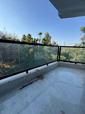 2 BHK Apartment For Rent in Chattarpur