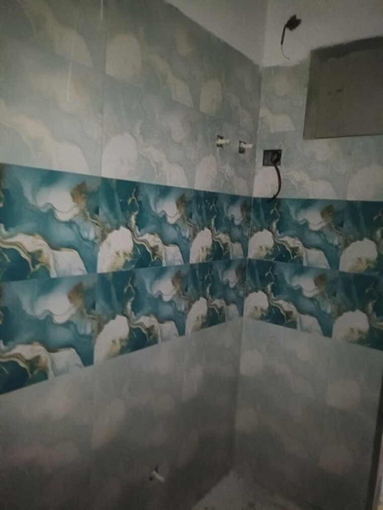 Bathroom, jawahar nagar 1.5 Bedroom 400 Sq.Ft. Builder Floor In Jawahar Nagar Delhi 10457958