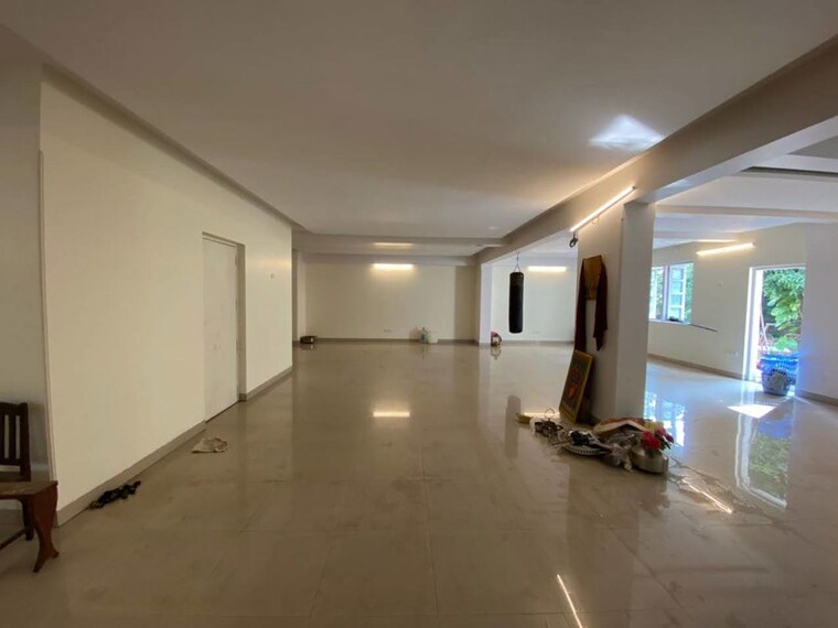 Room, vasai west Commercial Office Space 2000 Sq.Ft. In Vasai West Palghar 10603298