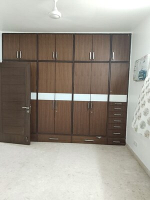 Room in 4 BHK Builder Floor at Jasola – for Sale