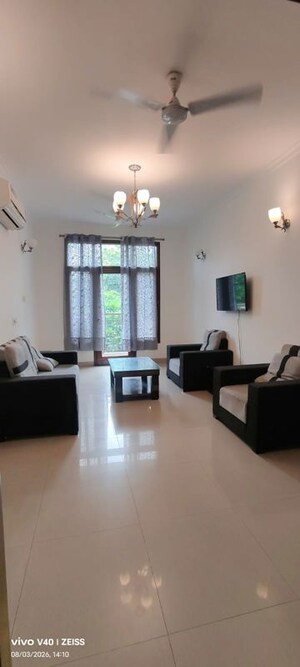 3 BHK Builder Floor For Rent in Defence Colony