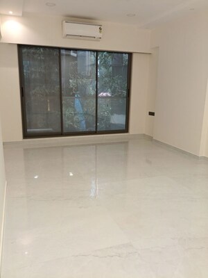 Room in 3 BHK Apartment at Mahavir Nagar – for Rent