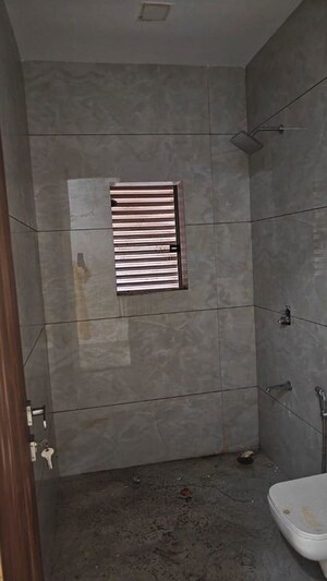 Bathroom in 3 BHK Apartment at Indiabulls Sky Forest, Lower Parel – for Rent