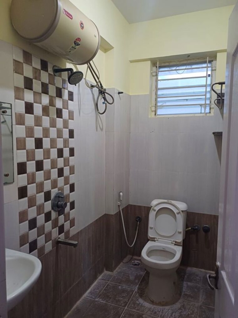 Bathroom, godrej-eternity 2.5 Bedroom 1300 Sq.Ft. Apartment In Kanakapura Road Bangalore 10603315
