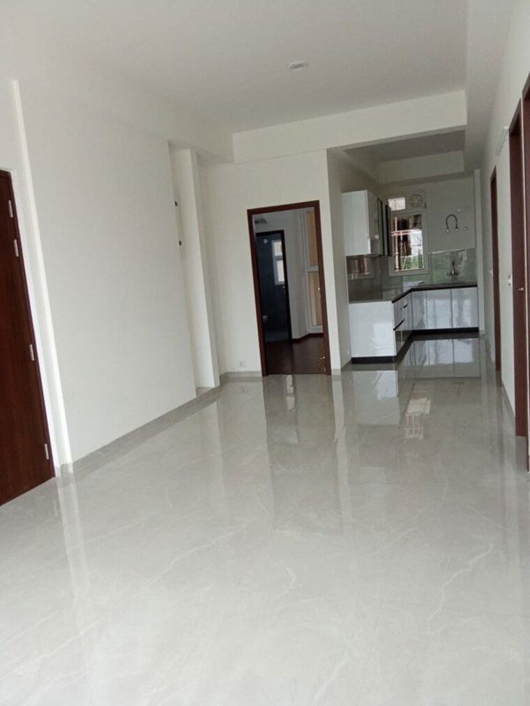 Room, dlf-regal-gardens 3 Bedroom 1980 Sq.Ft. Apartment In Sector 90 Gurgaon 10603324