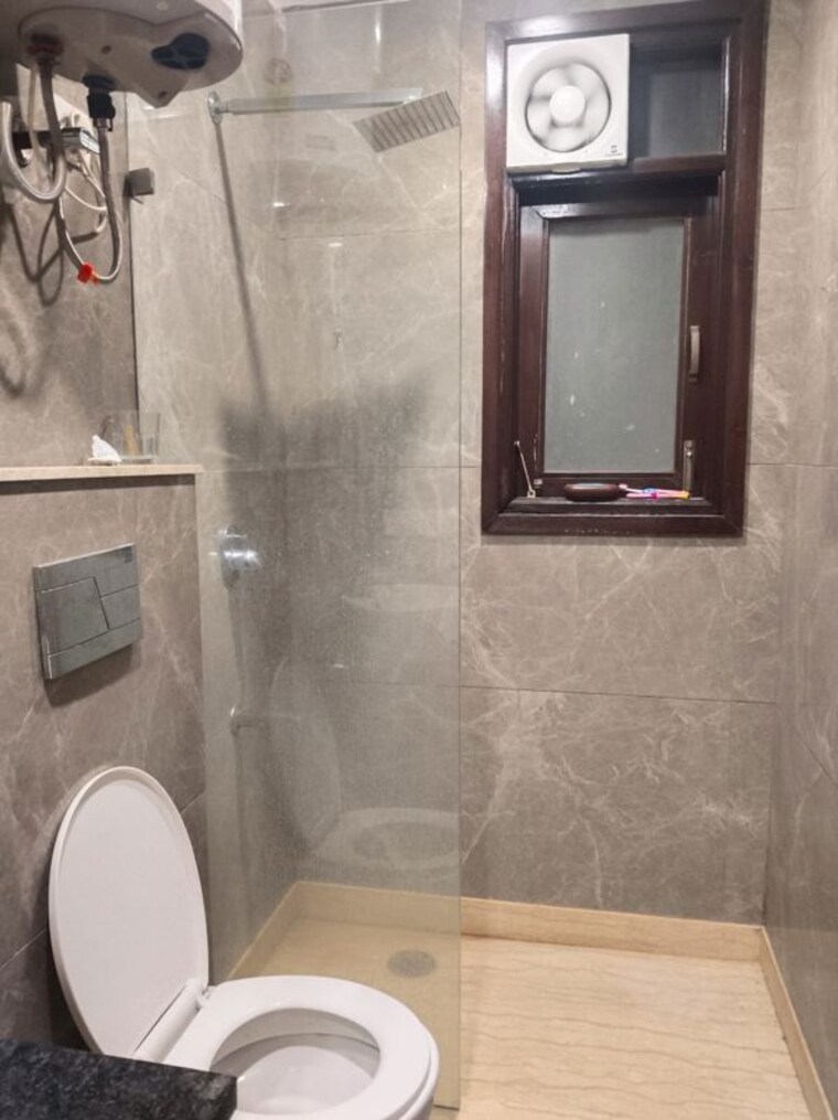 Bathroom, malviya nagar 2 Bedroom 900 Sq.Ft. Builder Floor In Malviya Nagar Delhi 10603338