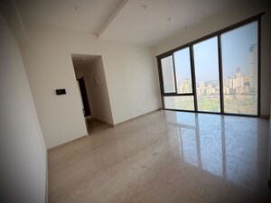 Room in 2 BHK Apartment at Piramal Mahalaxmi, Mahalaxmi – for Rent