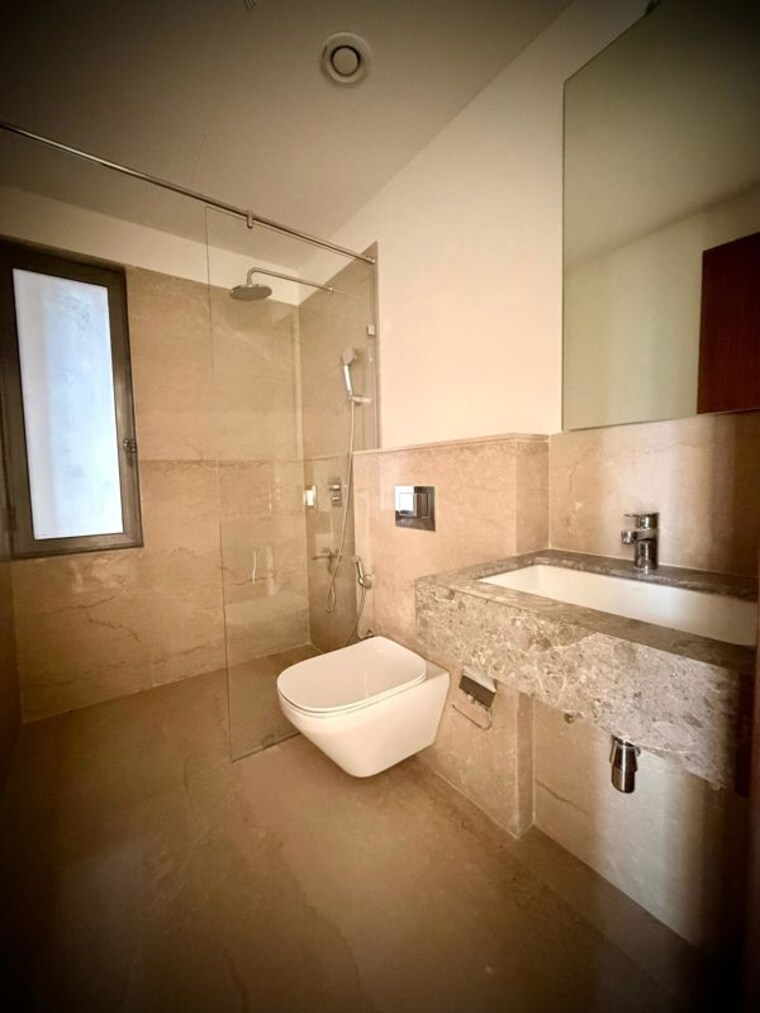Bathroom, piramal-mahalaxmi 2 Bedroom 1050 Sq.Ft. Apartment In Mahalaxmi Mumbai 10603335