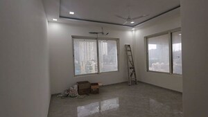 Room in 4 BHK Apartment at Indiabulls Sky Forest, Lower Parel – for Rent