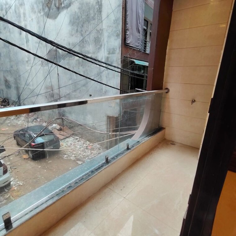 Balcony, nawada 3 Bedroom 100 Sq.Yd. Builder Floor In Nawada Delhi 10603385
