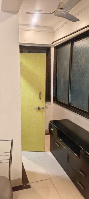 Furnished Amenities in 2 BHK Apartment at Happy House Prabhadevi, Prabhadevi – for Rent