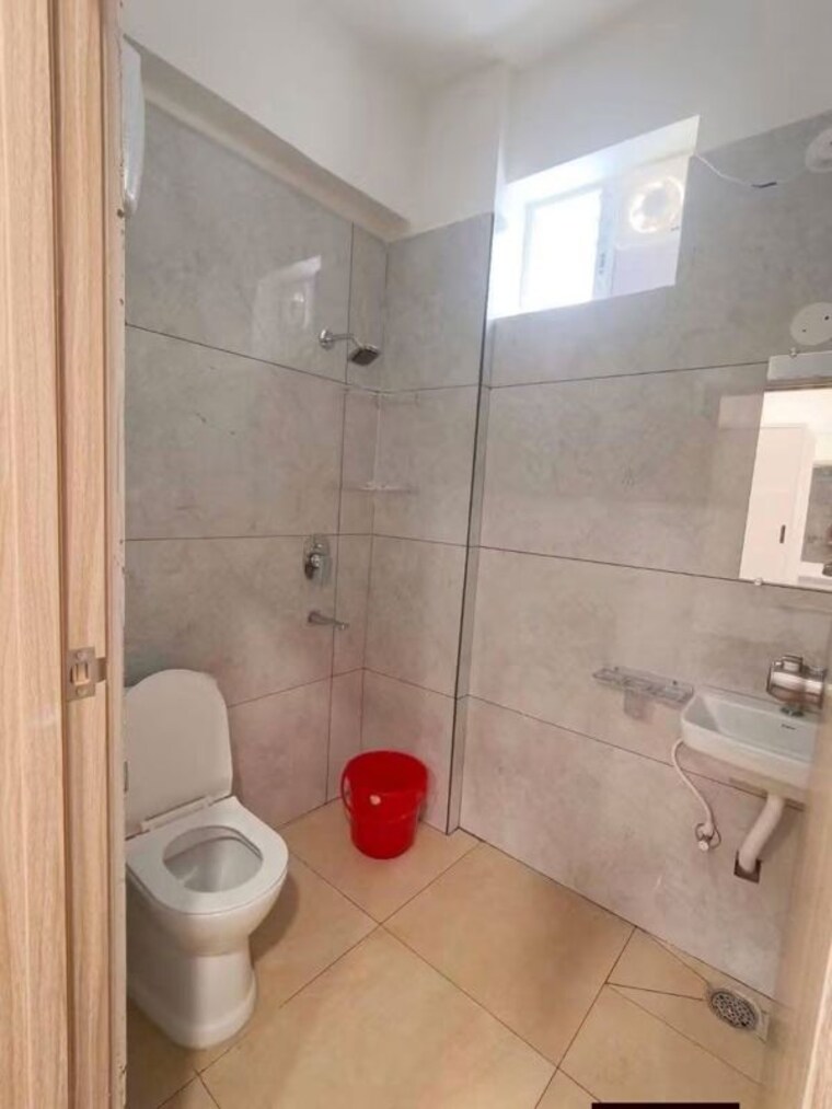 Bathroom, sri-nilayam-kondapur 1 Bedroom 550 Sq.Ft. Apartment In Kondapur Hyderabad 10603409