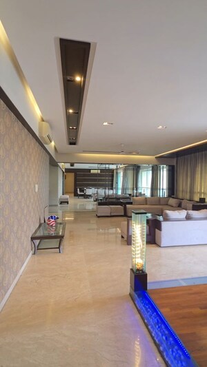 Living Room in 5 BHK Penthouse at Hiranandani Meadows, Manpada – for Rent