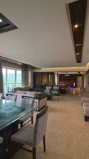 5 BHK Penthouse For Rent in Hiranandani Meadows, Manpada