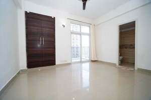 Room in 3 BHK Apartment at Amrapali Zodiac, Sector 120 – for Sale