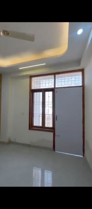 Room in 2 BHK Builder Floor at Deep Homes Sector 73, Sector 73 – for Sale