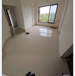 Room in 1 BHK Apartment at Growmore Emerald, Malad West – for Rent