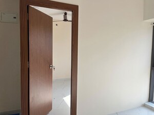 Room in Studio Apartment at Level The Residences, Andheri West – for Sale