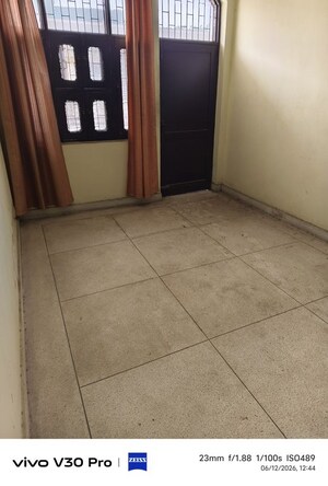 Room in 4 BHK Builder Floor at Ramesh Nagar – for Sale