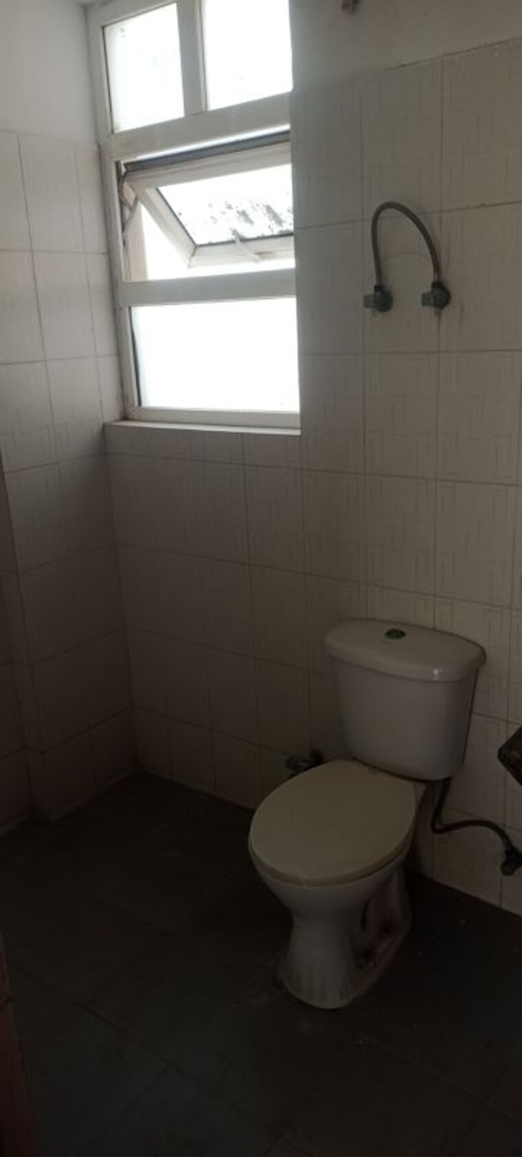 Bathroom, klj-platinum-heights 2 Bedroom 1024 Sq.Ft. Apartment In Sector 77 Faridabad 10603525