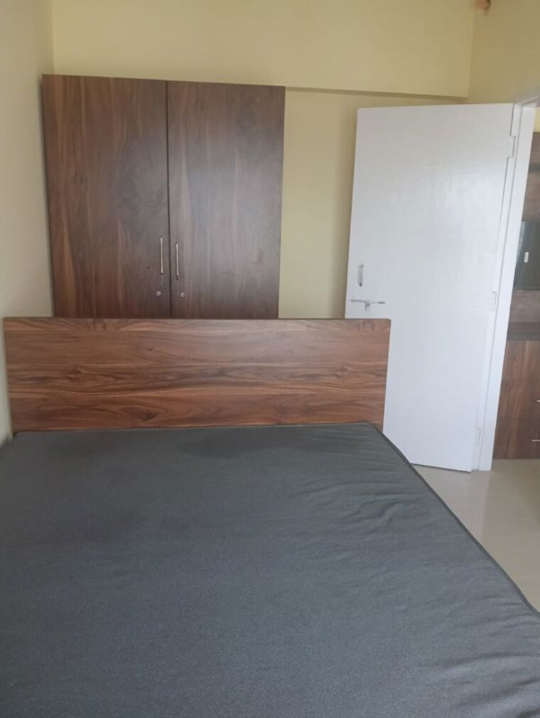 Room, shivsandesh-chs 1 Bedroom 305 Sq.Ft. Apartment In Worli Mumbai 10603540