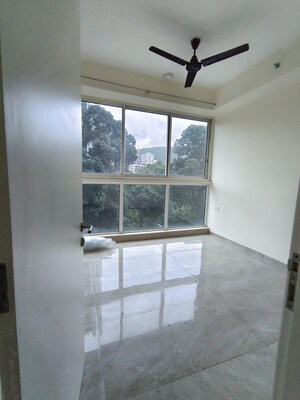 Room in 2 BHK Apartment at Tata Serein, Pokhran Road No Two – for Rent