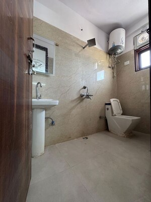 Bathroom in 1 BHK Apartment at Chattarpur – for Rent