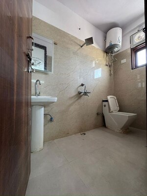 Bathroom in 1 BHK Apartment at Chattarpur – for Rent