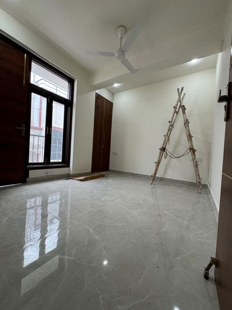 Room, chattarpur 2 Bedroom 950 Sq.Ft. Apartment In Chattarpur Delhi 10603556