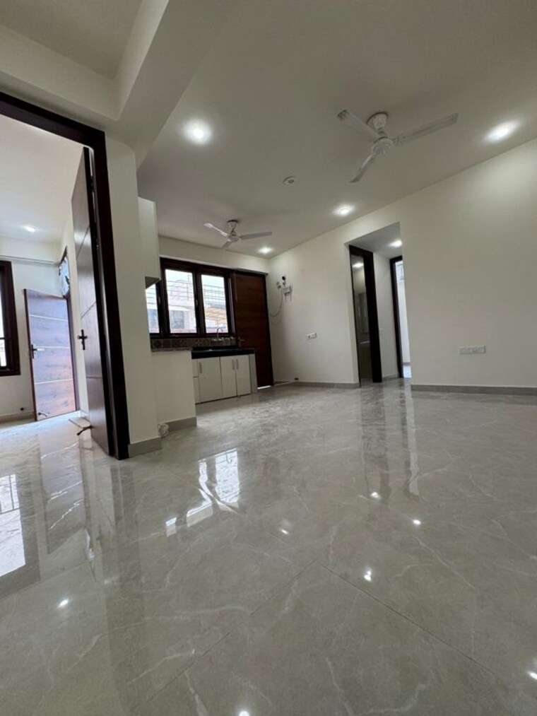 Room, chattarpur 2 Bedroom 950 Sq.Ft. Apartment In Chattarpur Delhi 10603556